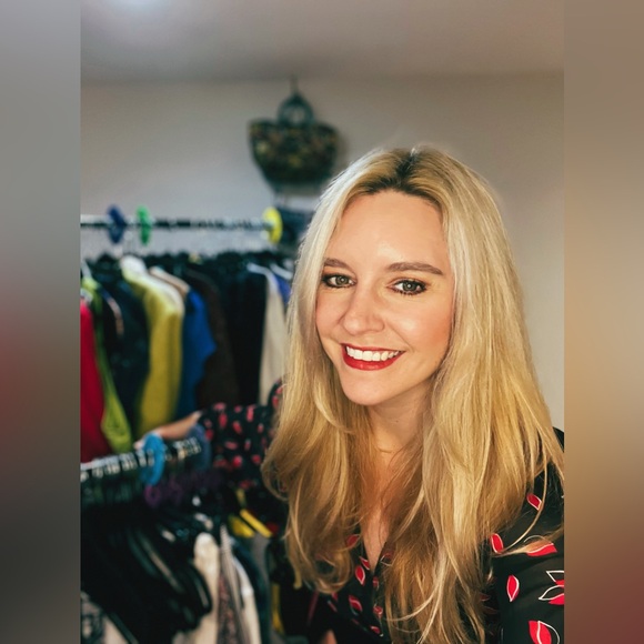 SWEETBREESTYLES is Live NOW!!!💖 - Picture 2 of 11